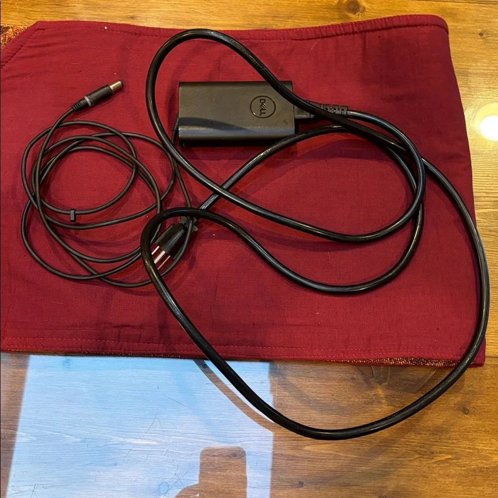 Dell Black Power Adapter with Cable for lap Top